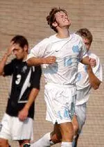 No. 5 Carolina Remains Unbeaten With 2-1 Win Over VCU