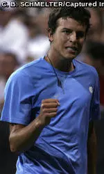 Hernandez Advances In NCAA Tennis