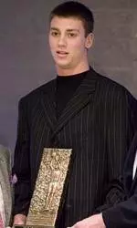 Hansbrough Accepts Rupp Trophy