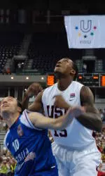 Thompson, Team USA Advance To Semis With Blowout Win Over Bulgaria