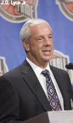 Roy Williams To Open Season At Fast Break Breakfast