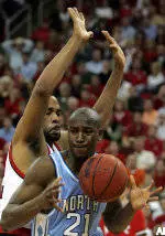 Felton Leads No. 2 North Carolina Past N.C. State, 81-71