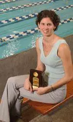 UNC's Jessi Perruquet Named ACC Women's Swimmer Of The Week