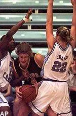 UNC Women Stave Off Arizona State, 72-68