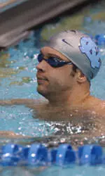 Tar Heel Men Whip Georgia, Women Fall To Bulldogs In Season Opener