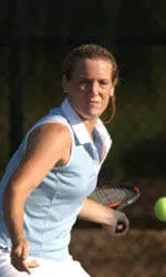 Three Singles And Two Doubles Pairs Advance At William & Mary Invitational