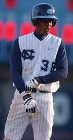 No. 7 South Carolina Bests No. 16 Tar Heels, 9-4