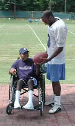 COUNTDOWN TO KICKOFF: Waddell Reaches Out