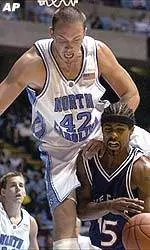 Men's Basketball Tops Nike Elite, 81-70