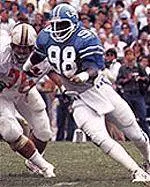 Lawrence Taylor Receives Pro Football's Ultimate Honor