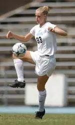 Tar Heels Improve To 3-0 With 4-0 Victory Over Kentucky