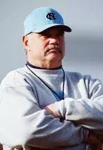 LEE PACE'S EXTRA POINTS: Tar Heels' 2001 Charge: Answer The Bell.