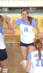 Heels Fall To Trojans 3-0