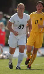 No. 2 Tar Heel Women's Soccer Team Rallies Past No. 24 Clemson, 2-1