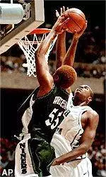 Haywood's Buzzer-Beater Lifts Tar Heels Past UNC Charlotte