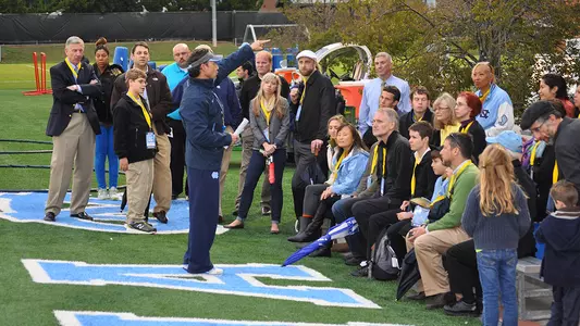 Football Holds Professor Day At Practice
