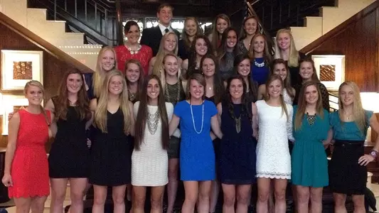 Tar Heels Prep For NCAA Semfinal Matchup With UConn