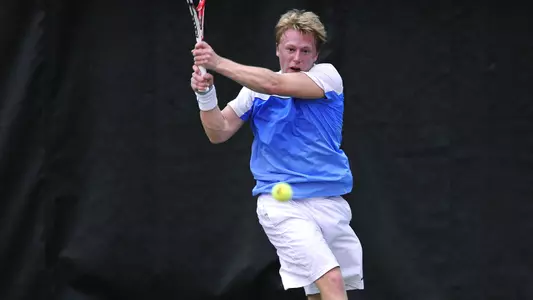 Carolina Overwhelms Longwood 7-0