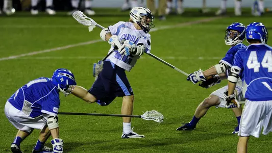 UMass Rallies Past Tar Heels