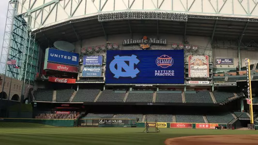 Tough Tests Await No. 1 Heels In Houston