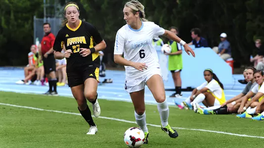 Tar Heels Beat Owls To Remain Unbeaten