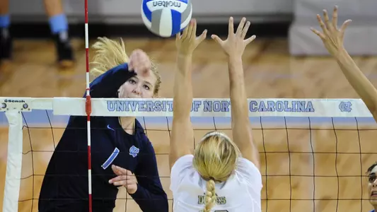 Undefeated Tar Heels Top Indiana, 3-1