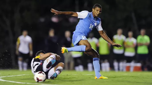 Carolina Heads To Wake Forest For Saturday Night Tilt