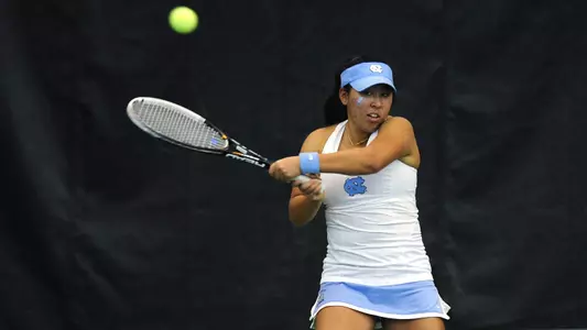 Carolina Sweeps Elon, UNCG To Open Dual Season