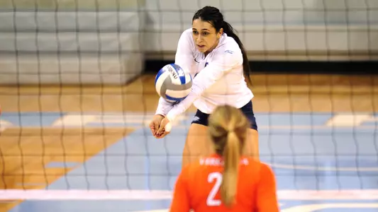 Defense Leads Carolina Volleyball Past Wolfpack