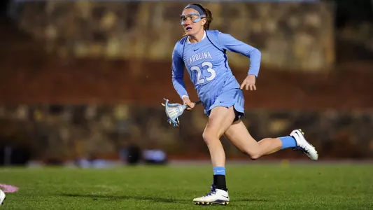 Tar Heels Dominate Hokies, 21-9