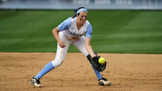 Softball Faces UNC-Greensboro in Sunday Doubleheader