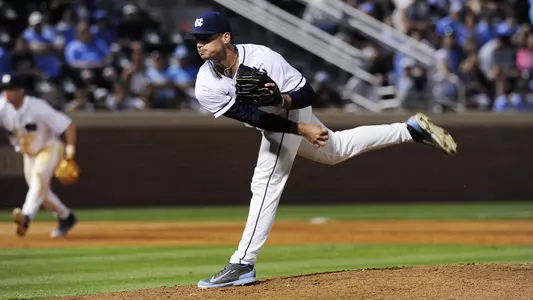 Hovis, Thornton Earn Preseason All-America Honors