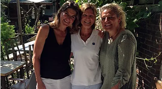 Alum Visits Provide Highlights Of Heels' Holland Trip