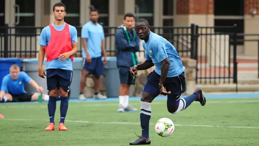 Men's Soccer Began 2014 Season on Tuesday