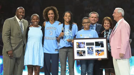 Stuart Scott Inducted Into NC Journalism Hall Of Fame
