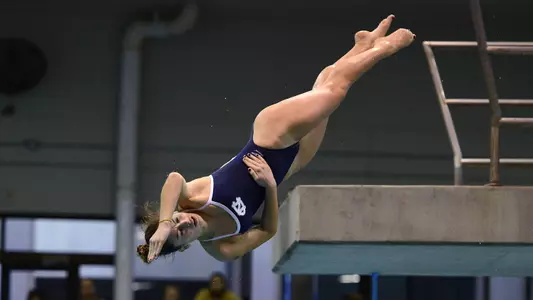 Dawson & Lohman Combine For 10th Place Finish