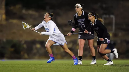 Tar Heels Dominate Elon, 21-2