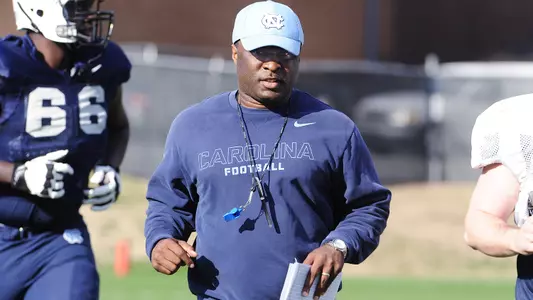 Larry Porter Nominated For Broyles Award