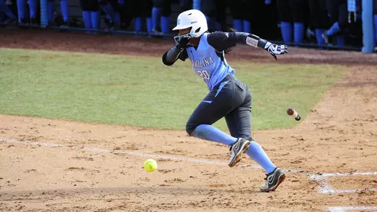 Carolina Splits ACC Doubleheader With Louisville
