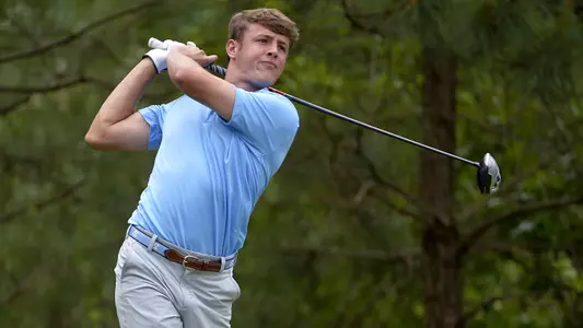 Tar Heel Frosh Fires Low Round, Charlotte Leads Field By 6