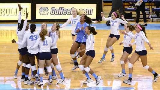 Tar Heels Sweep Third-Ranked Stanford