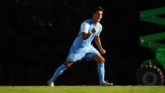 Tar Heels Storm Past Fighting Irish