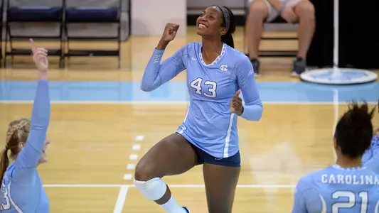 Tar Heels Sting Yellow Jackets, 3-1