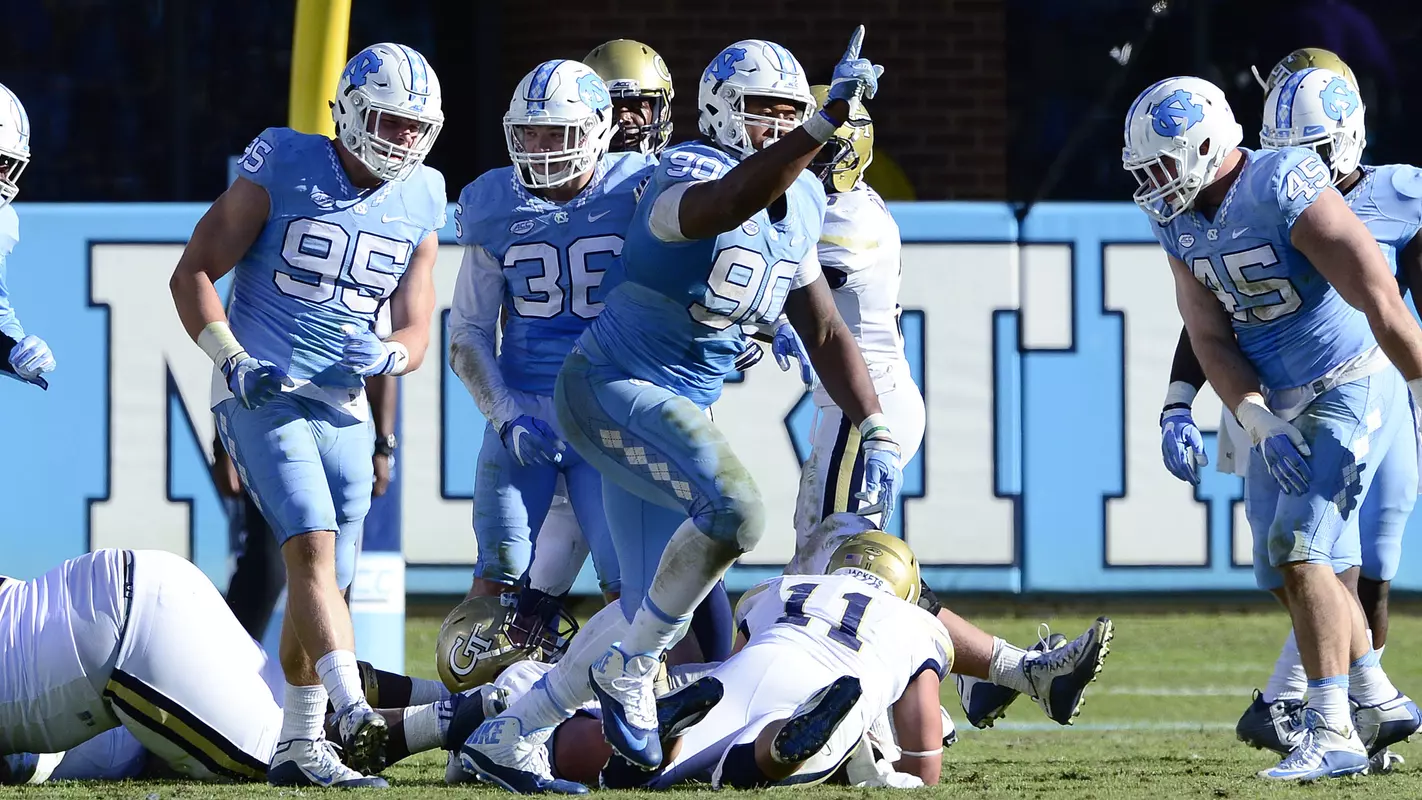 Hood, Trubisky Lead No. 18 Tar Heels Past Georgia Tech