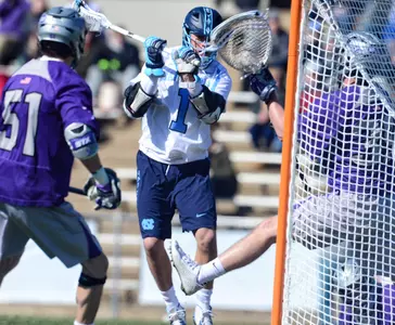 Balanced Attack Powers Tar Heels Past Paladins