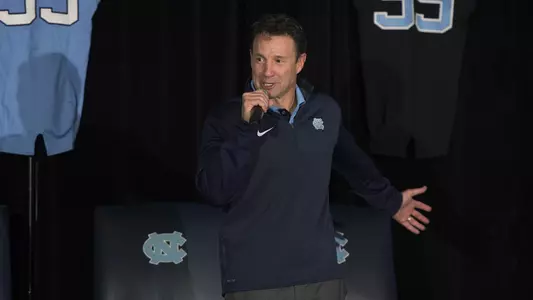 Tar Heels Ink Nineteen On National Signing Day