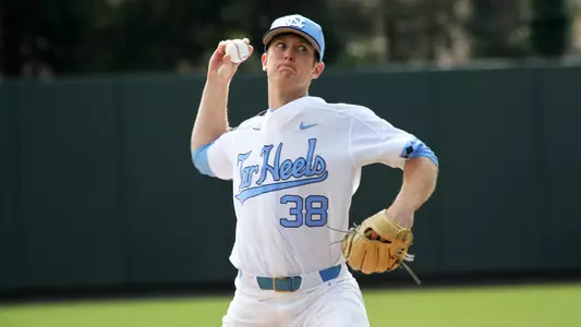 No. 6 Carolina Pounds Fairfield, 10-2