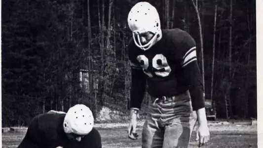 Former Tar Heel Bob Cox Passes Away