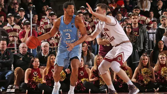 Tar Heels Outlast BC, 90-82