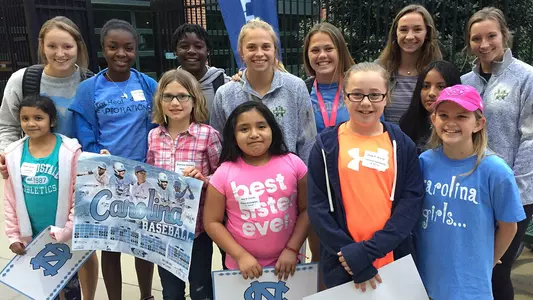 Four Years In, Pen Pal Program Is Going Strong